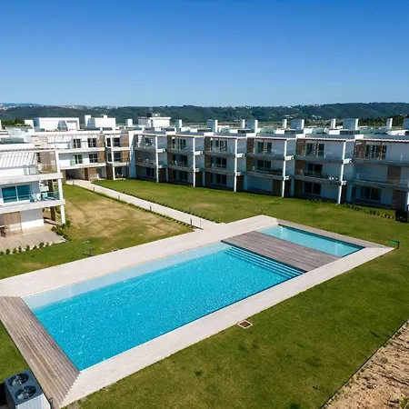 Mar A Vista - With Pool, Gym And Sea Views Lejlighed Nazaré