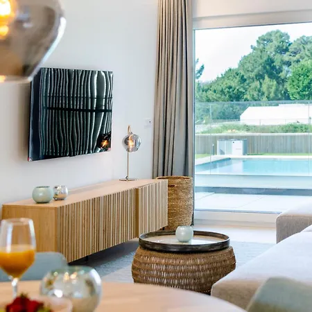 דירה Mar A Vista - With Pool, Gym And Sea Views נאזרה