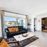 Mar A Vista - With Pool, Gym And Sea Views Apartment *