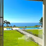 Apartment Mar A Vista - With Pool, Gym And Sea Views Nazare