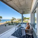 Apartment Mar A Vista - With Pool, Gym And Sea Views *