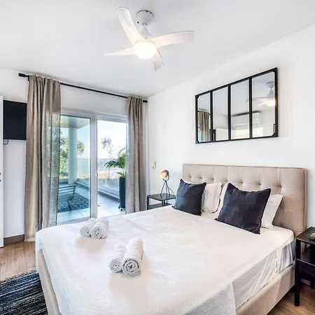 Mar A Vista - With Pool, Gym And Sea Views Lejlighed *