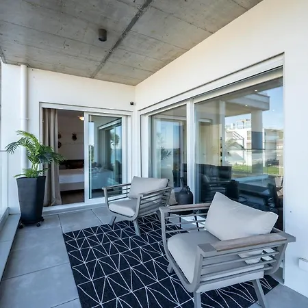 Mar A Vista - With Pool, Gym And Sea Views Lejlighed *