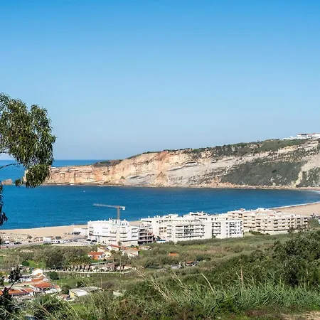 Mar A Vista - With Pool, Gym And Sea Views *