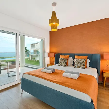 Mar A Vista - With Pool, Gym And Sea Views شقة نازاريه